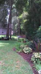 Landscaper Jacksonville FL